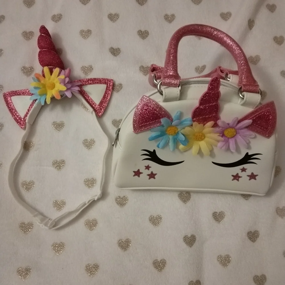 10/$40 Unicorn Kids Cosmetic Handbag